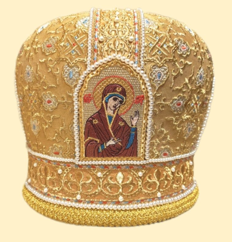 Митра вышитая золотая с жемчугом и стразами "Всякое дыхание" (5 икон) Митра вышитая золотая с жемчугом и стразами "Всякое дыхание" (5 икон)