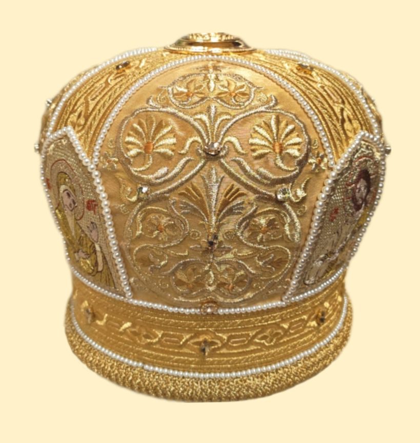 Митра вышитая золотая с жемчугом и стразами "Мозаика" (5 икон) Митра вышитая золотая с жемчугом и стразами "Мозаика" (5 икон)